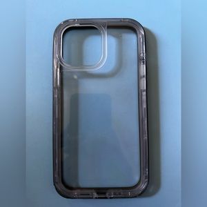 iPhone 13 Pro Max life proof case